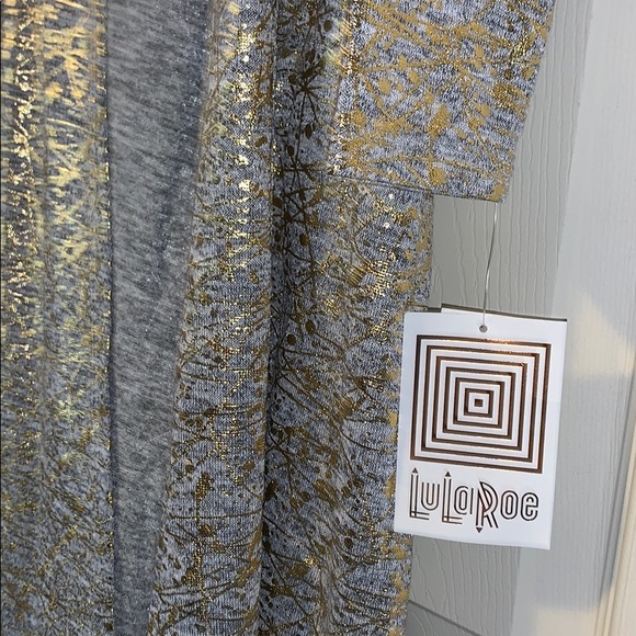 Medium LulaRoe Sarah from Elegant Collection - Picture 4 of 8